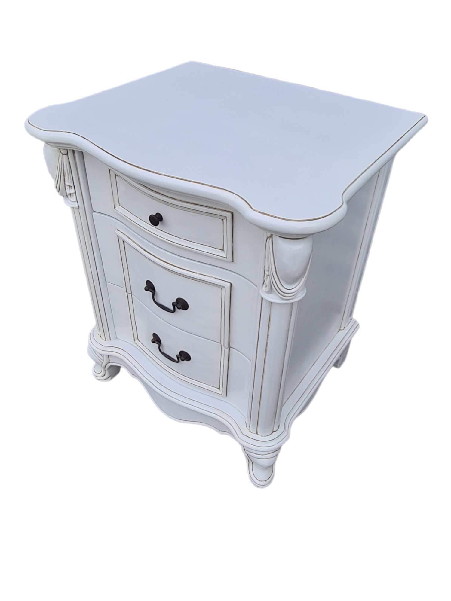 DIEU FRENCH NIGHTSTAND