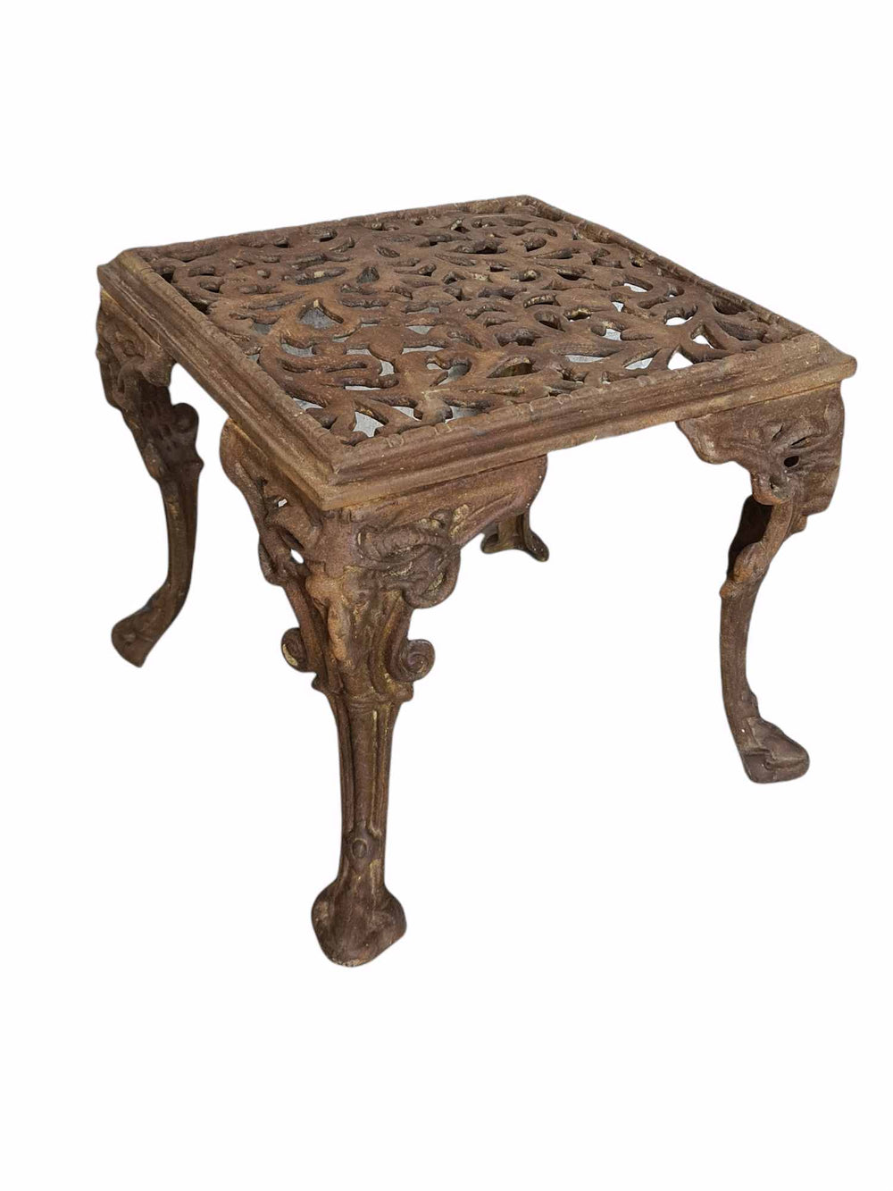 RAMA CAST IRON TABLE